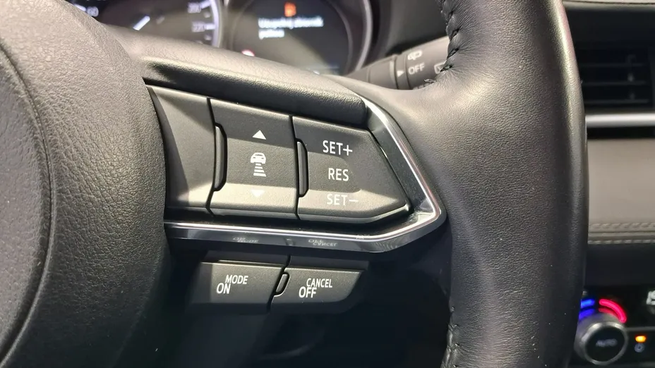 MAZDA 6 -