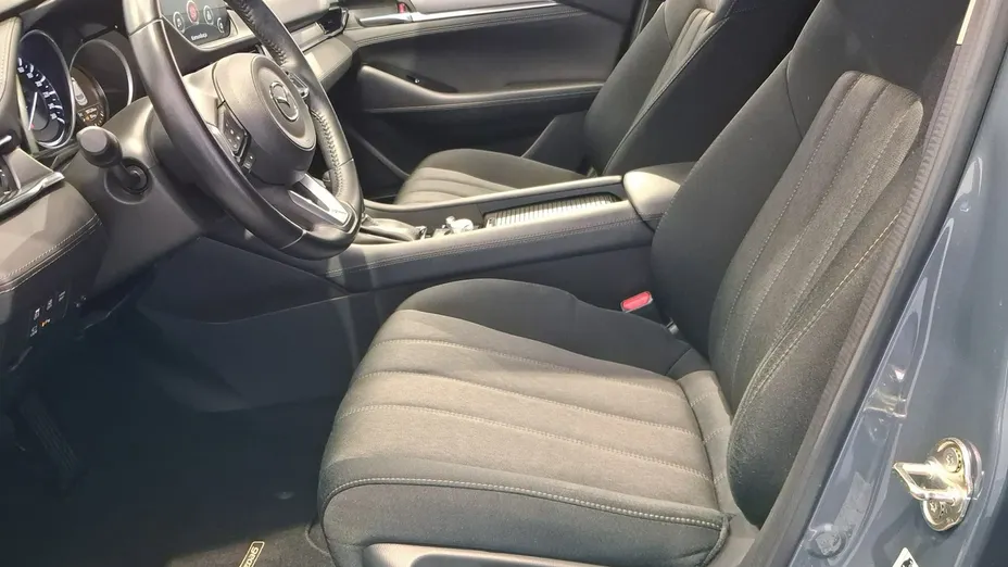 MAZDA 6 -