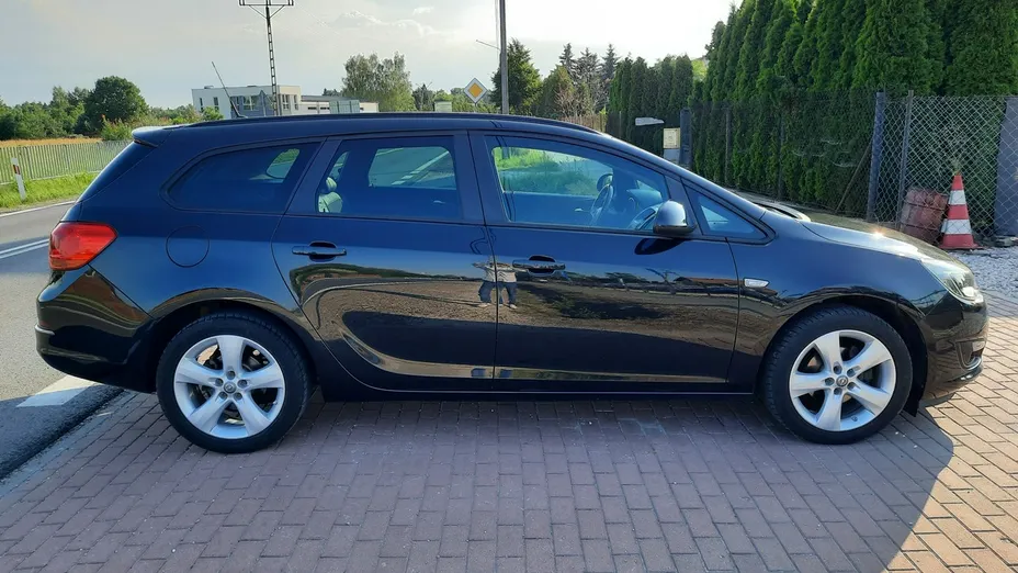OPEL Astra -