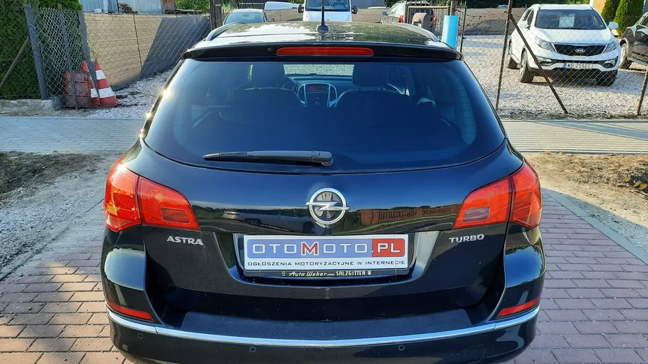 OPEL Astra -