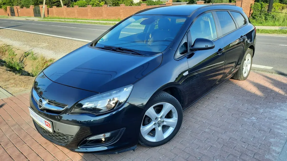 OPEL Astra -