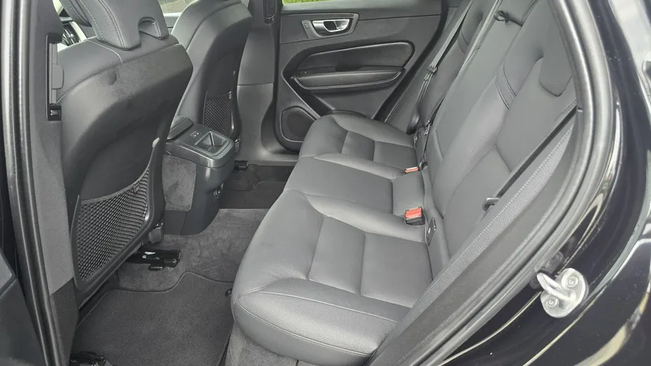 VOLVO XC60 -