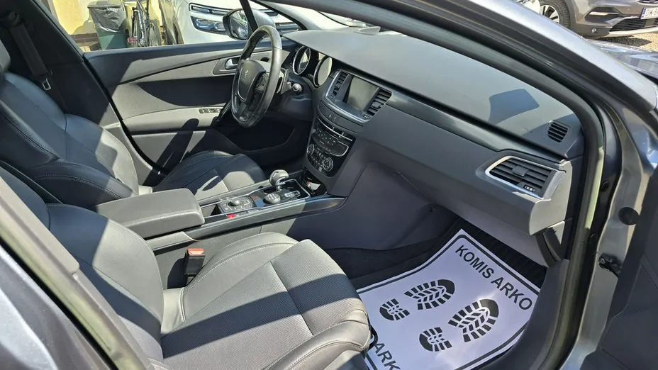 PEUGEOT 508 -