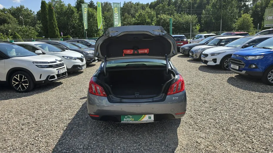 PEUGEOT 508 -