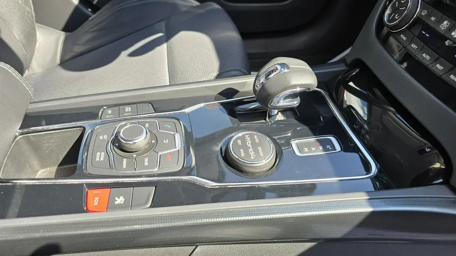 PEUGEOT 508 -