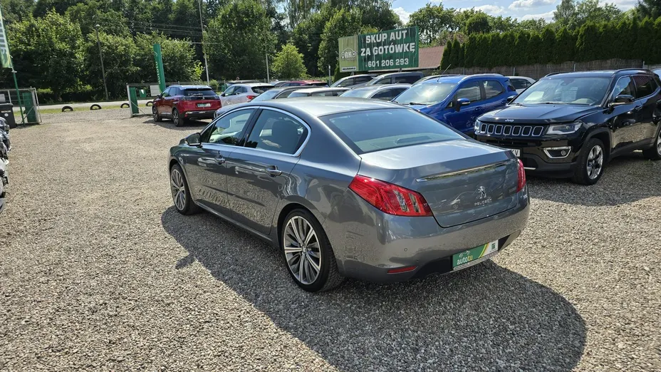 PEUGEOT 508 -