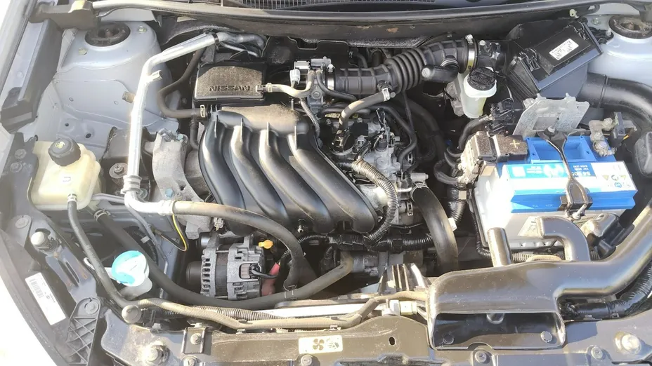 NISSAN Qashqai -