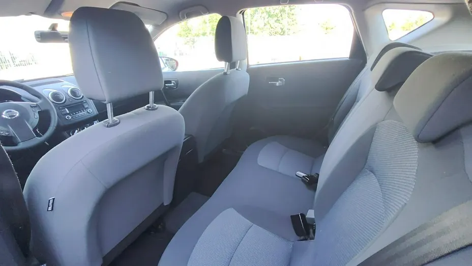 NISSAN Qashqai -