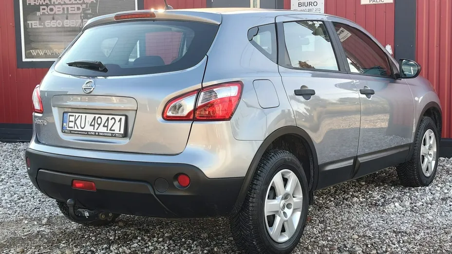 NISSAN Qashqai -