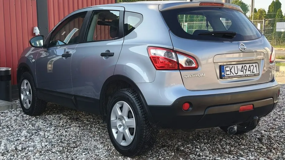NISSAN Qashqai -
