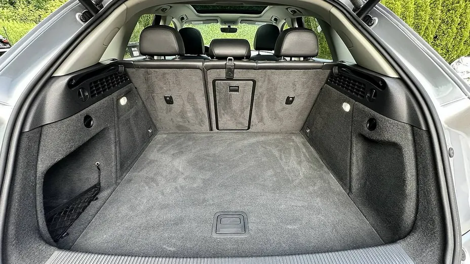 AUDI Q3 -