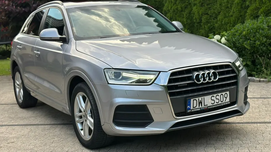 AUDI Q3 -
