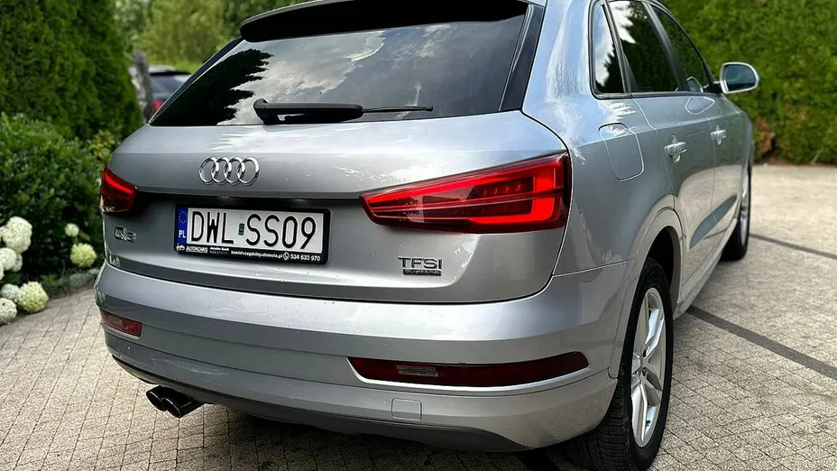 AUDI Q3 -