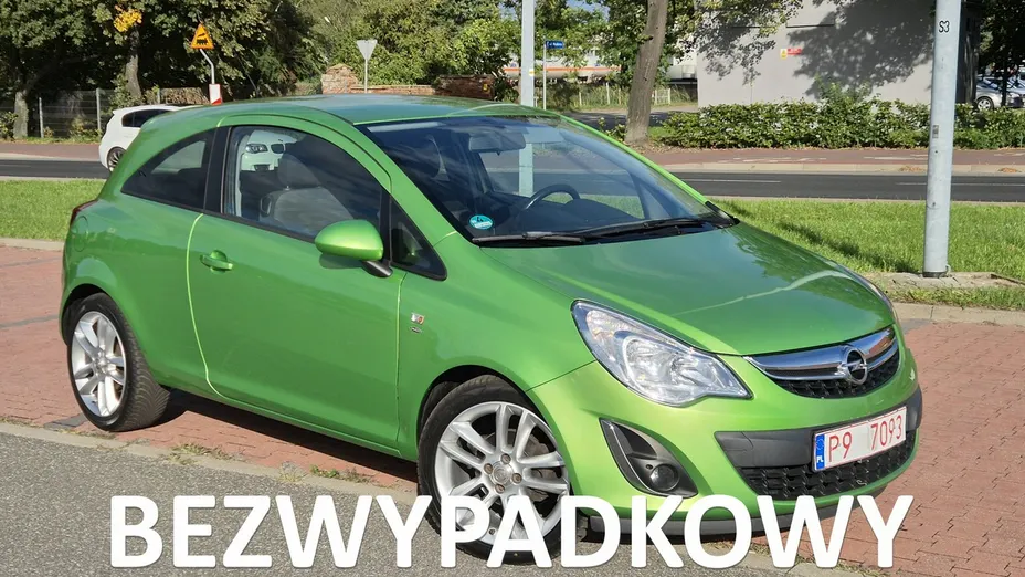 OPEL Corsa -