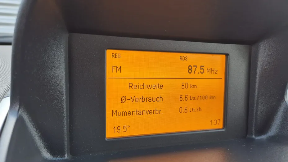 OPEL Corsa -