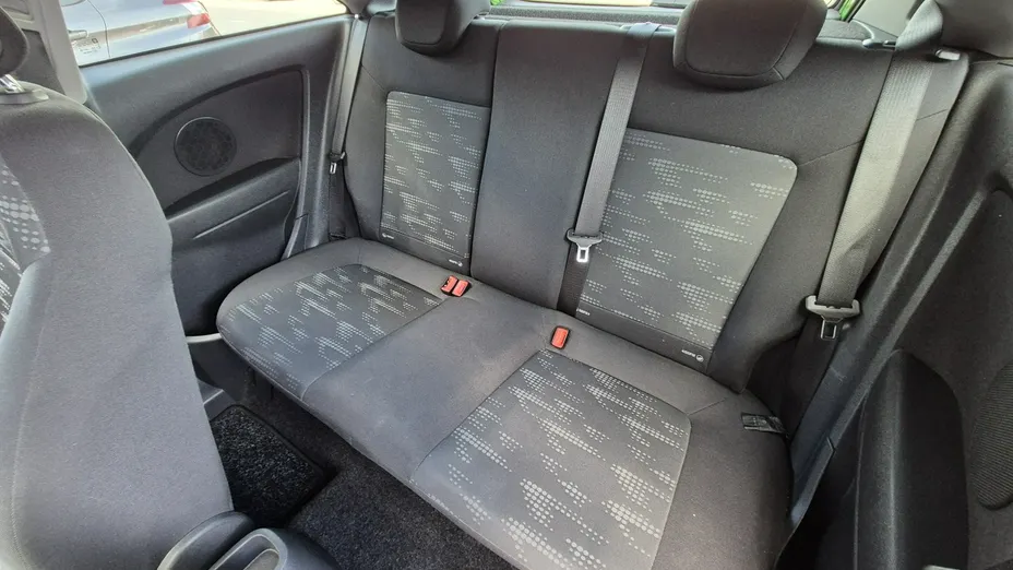 OPEL Corsa -