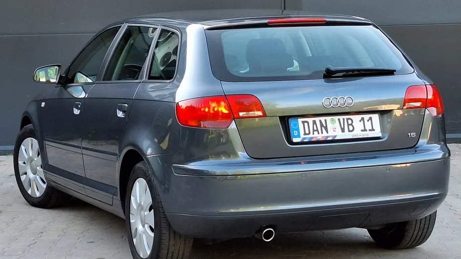 AUDI A3 -