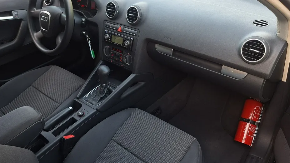 AUDI A3 -