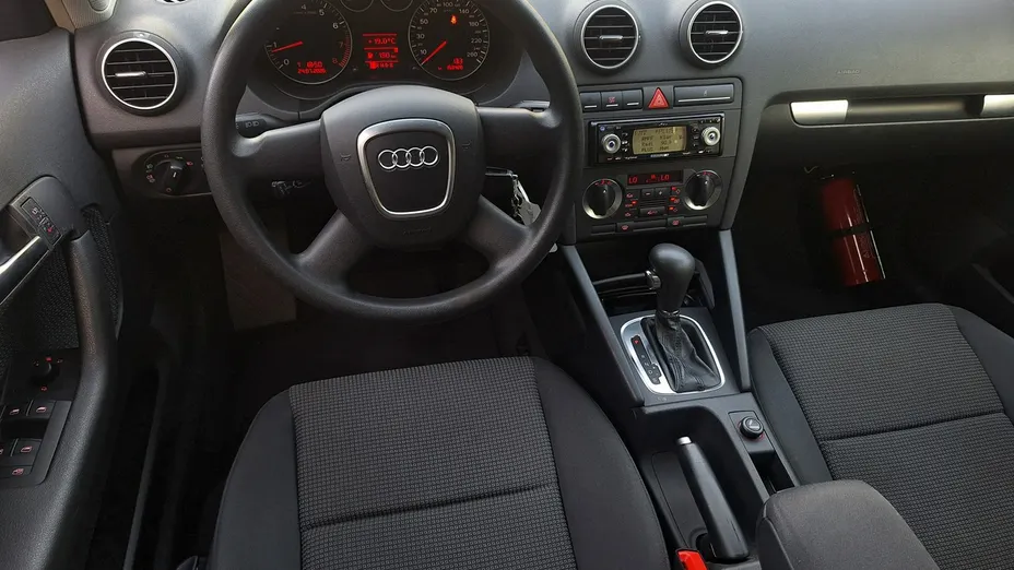 AUDI A3 -
