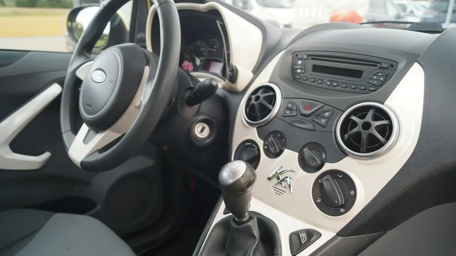 FORD Ka -