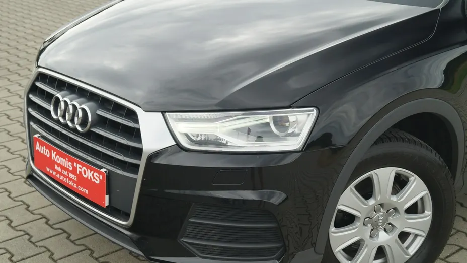AUDI Q3 -