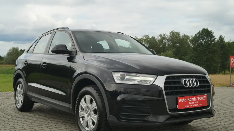 AUDI Q3 -