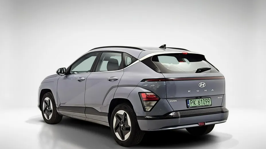 HYUNDAI Kona -
