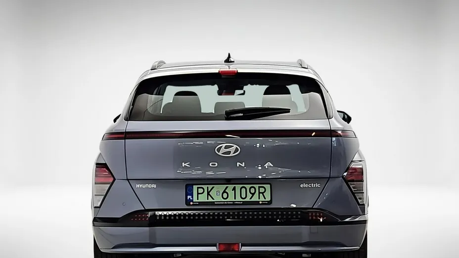 HYUNDAI Kona -