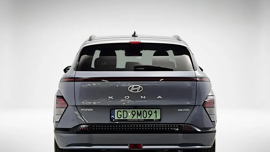 HYUNDAI Kona -