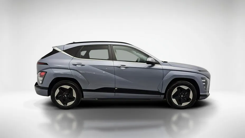 HYUNDAI Kona -