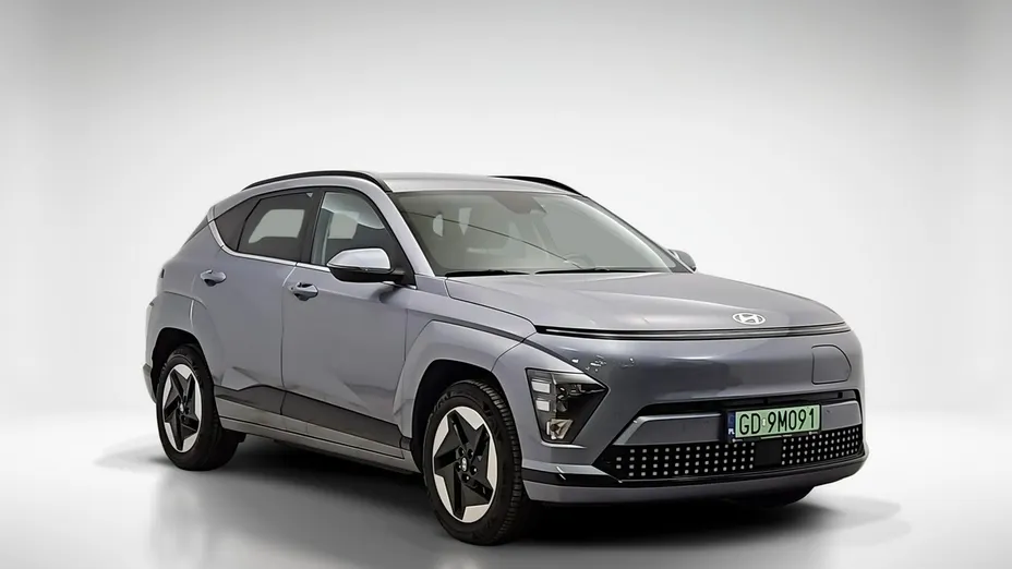 HYUNDAI Kona -