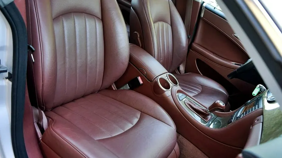 MERCEDES-BENZ CLS -