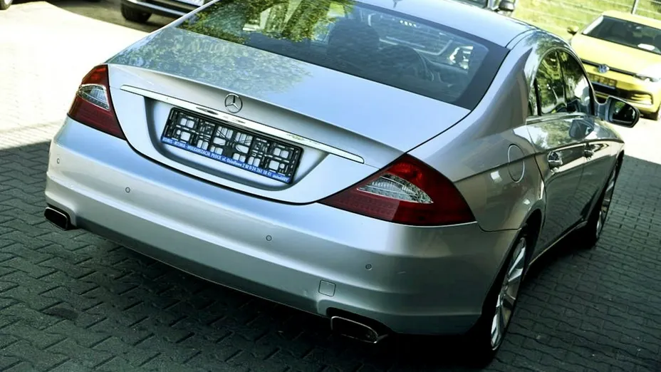 MERCEDES-BENZ CLS -
