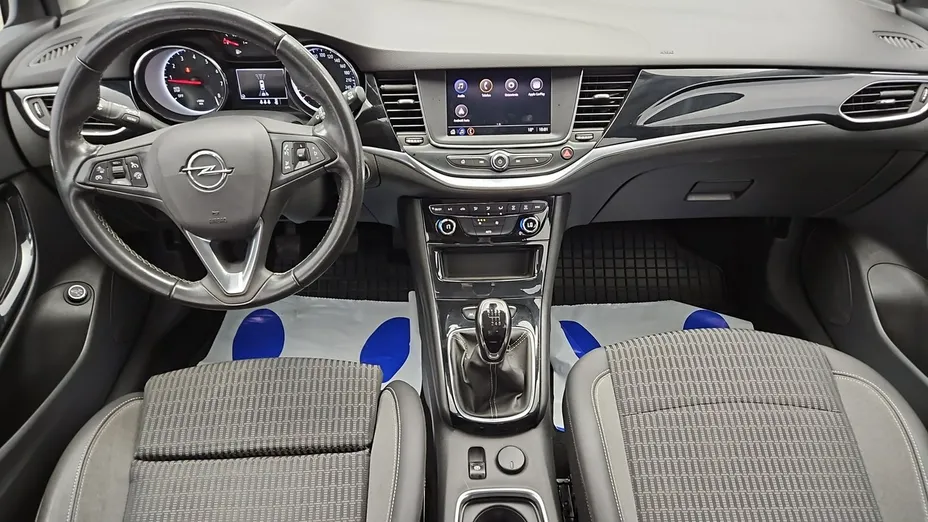 OPEL Astra -