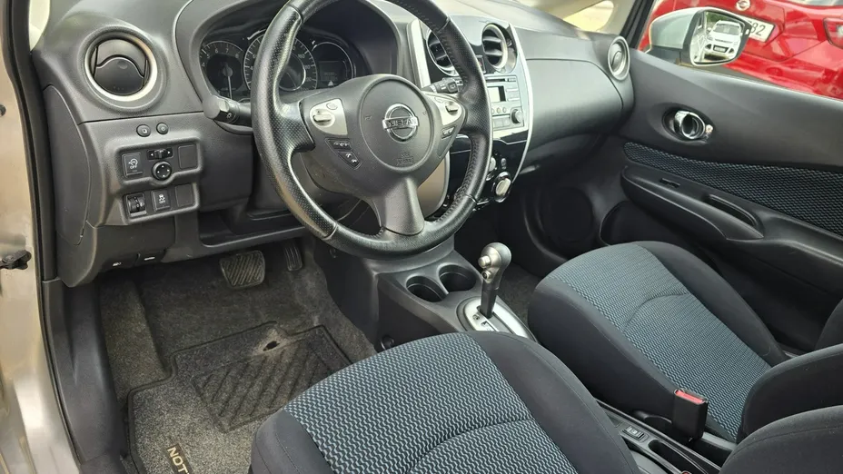 NISSAN Note -