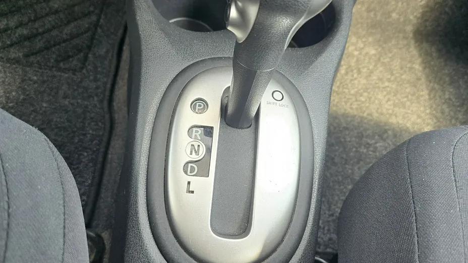 NISSAN Note -