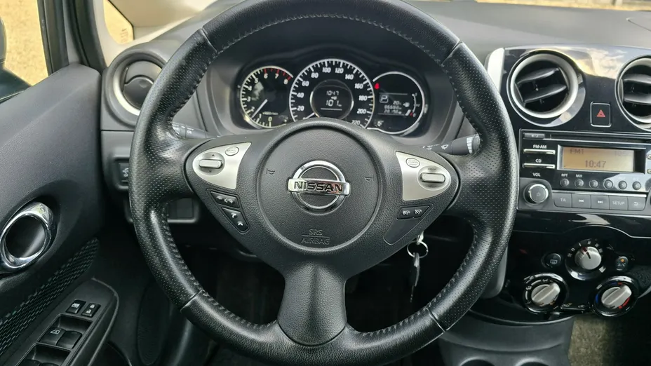 NISSAN Note -