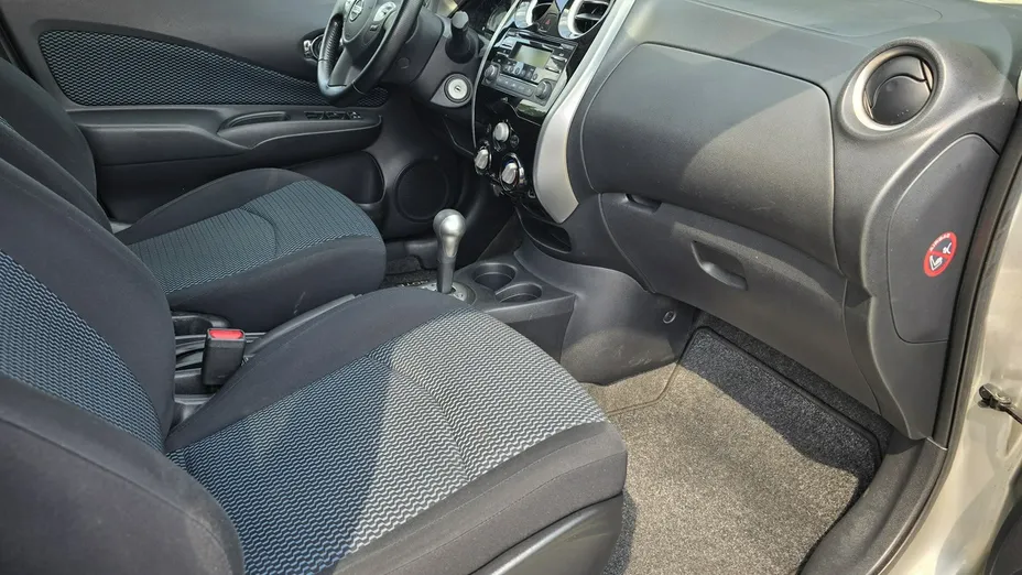 NISSAN Note -