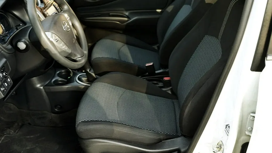 NISSAN Note -