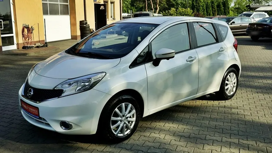 NISSAN Note -