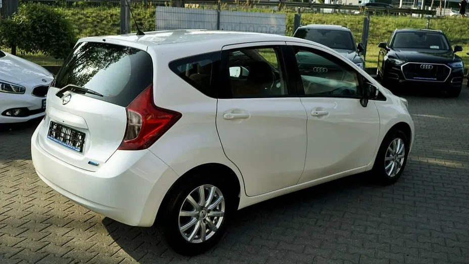 NISSAN Note -