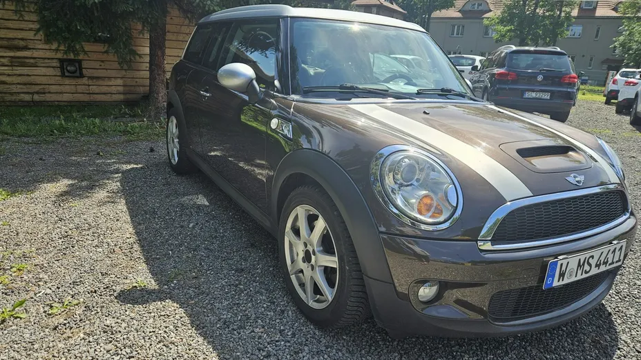 MINI Clubman -