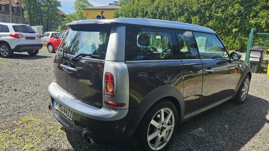 MINI Clubman -