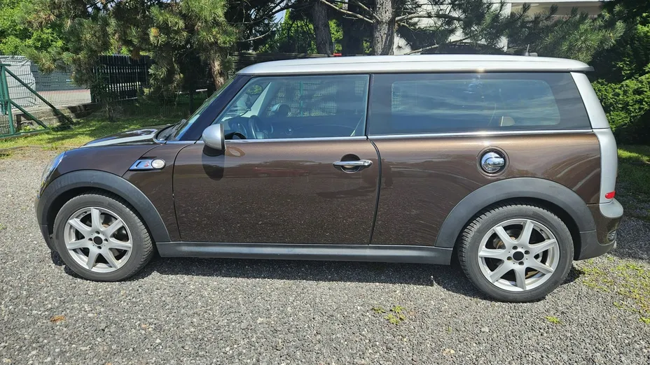 MINI Clubman -