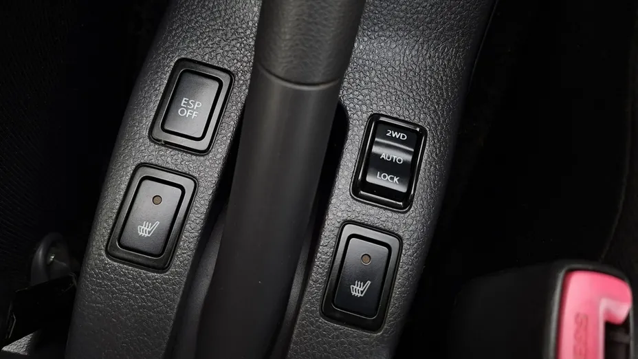 SUZUKI SX4 -