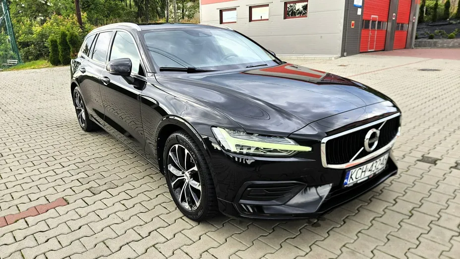 VOLVO V60 -