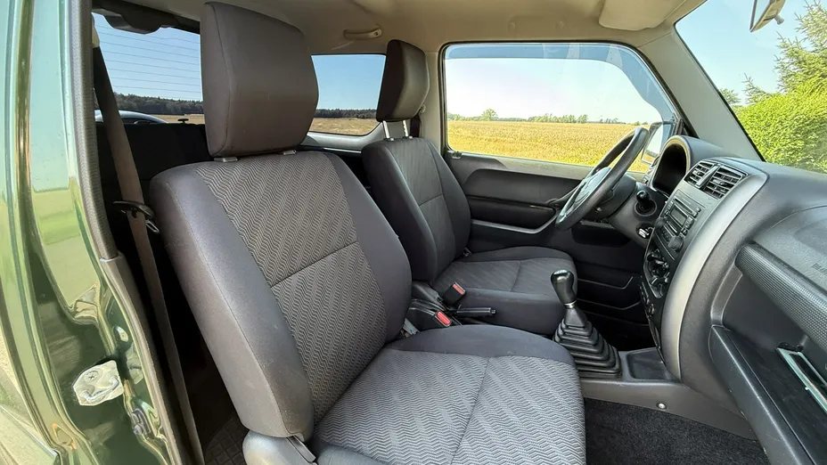 SUZUKI Jimny -