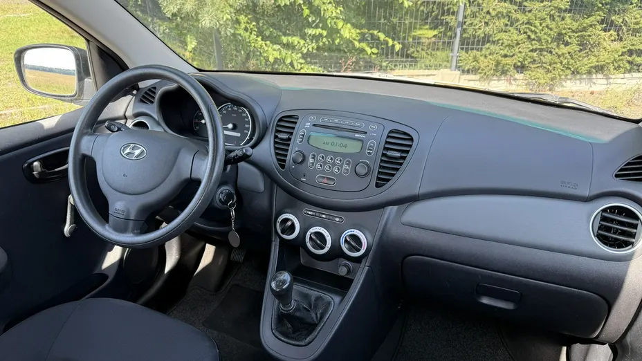 HYUNDAI i10 -