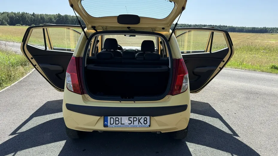 HYUNDAI i10 -