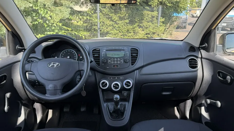 HYUNDAI i10 -